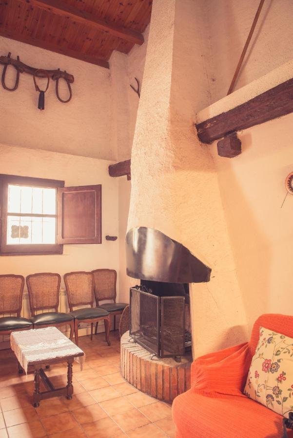 Complex Rural Can Caubet Берга Экстерьер фото